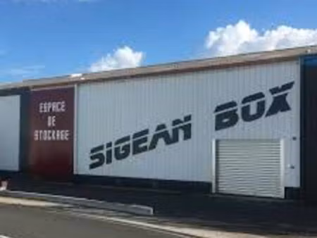 location box. garde-meubles .garage