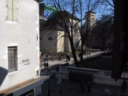 t2 hyper centre annecy