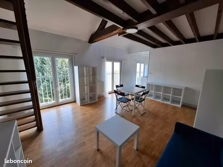 f2 en duplex de charme équipé plein centre-ville