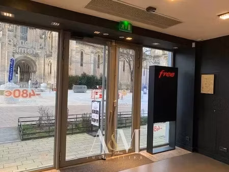 vente locaux professionnels 3 pièces 90 m² à angouleme (16000)  296 800 €