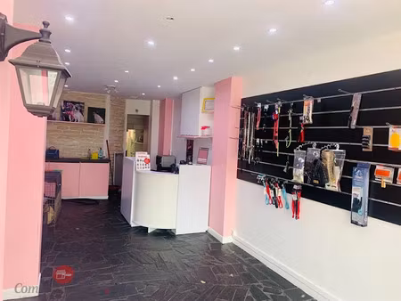 vente locaux professionnels 40 m² à suresnes (92150)  11 907 €