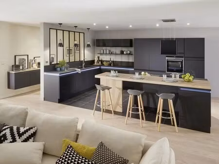 duplex 5 pieces est ouest balcon parking