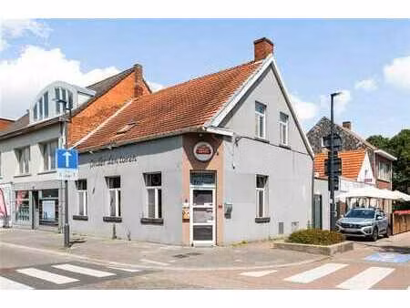 commerce avec appartement