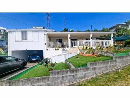 villa familiale spacieuse bdn sainte-clotilde