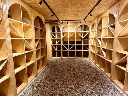 vente maison à laval (53000) : à vendre / 400m² laval