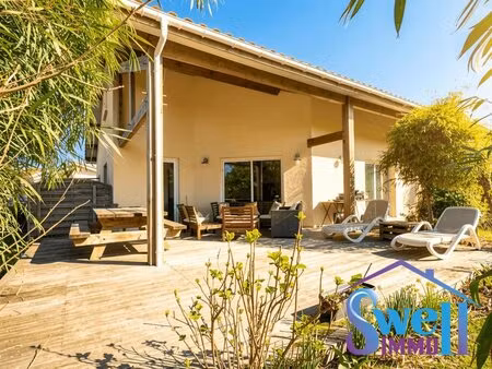 maison t6 de 177m² au sol jardin clos piscinable au calme d'une