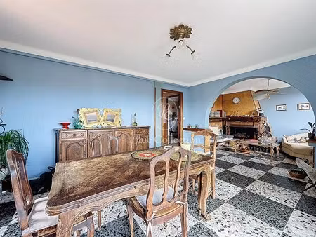 maison - terrasse - 5 pieces - vte a terme