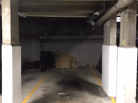 vente parking 11 m² à vaucresson (92420)  24 000 €