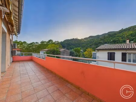 3 pieces vide - 353 av porte des alpes - plan du var