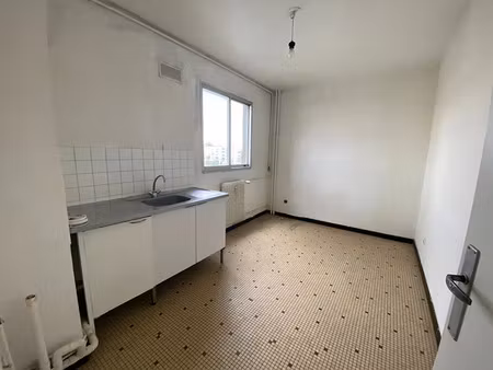 location appartement 2 pièces 49.5 m² à herouville-saint-clair (14200)  530 €