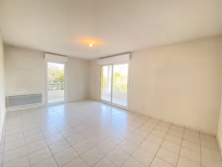 location appartement 3 pièces 66 m² à mont-de-marsan (40000)  670 €