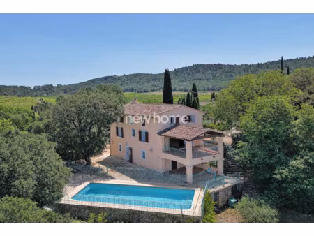 bastide et bergerie au calme