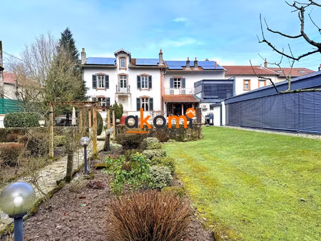 maison - 8 pieces - 431 99m²