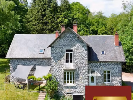 propriété clé en main avec 6 2 ha et rivière