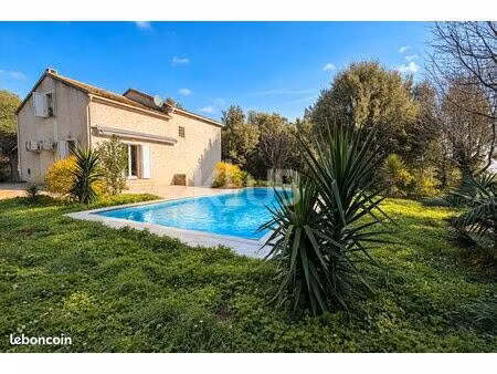 maison 4 pièces 142 m²