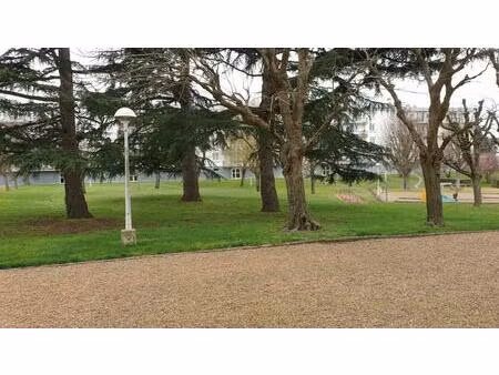 t3 à chambray les tours