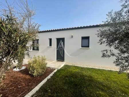 vente maison au bernard (85560) : à vendre / 122m² le bernard