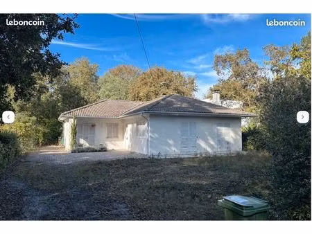 maison à rénover – 124 56 m² – terrain 1 280 m² – piscine béton – saint-aubin-de-médoc
