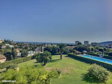 antibes - vue mer - beau trois pieces residence piscine