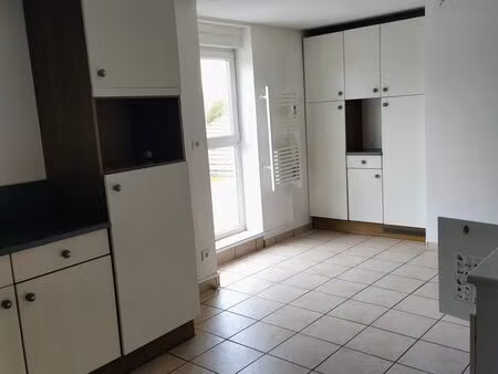 loue t3 à eloie (90300)