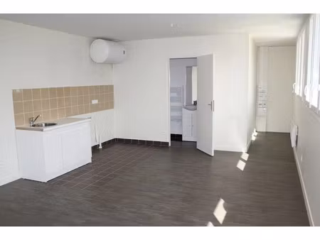 location appartement 3 pièces 46 m² à champigny-sur-marne (94500)  990 €