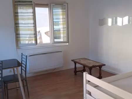 a louer studio meuble