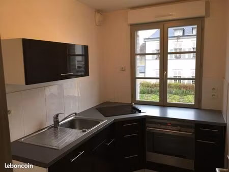 f2 de 44m² avec parking proche centre-ville