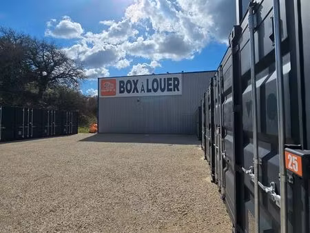 box de stockage / garde meubles