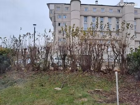 appartement 3 pièces 75 m²