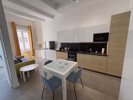 location appartement 2 pièces 40 m² à cannes (06400)  1 700 €