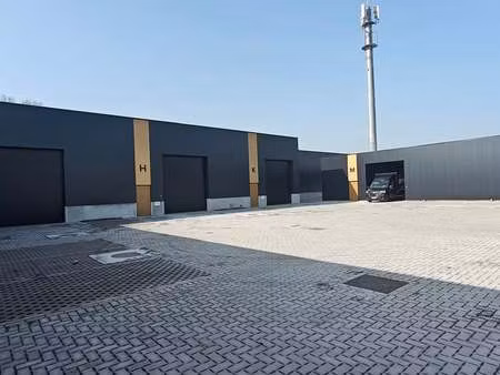 bien professionnel à louer à brasschaat € 1.300 (llvz4) | zimmo