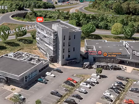 location locaux professionnels 105 m² à longueau (80330)  2 100 €