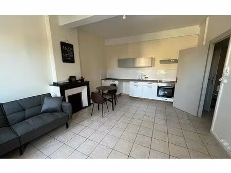location appartement  28.1 m² t-1 à castelnaudary  390 €