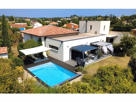 maison saint-hilaire-de-brethmas m² t-7 à vendre  569 000 €