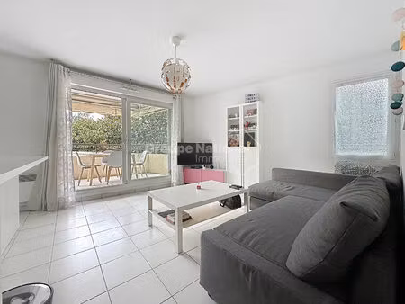 appartement pegomas 2 pieces 43 m2 / garage en sous sol