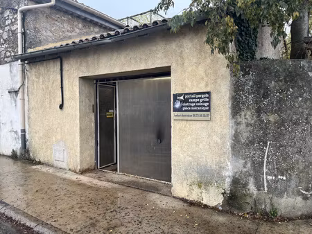 local d'activité 62 m2