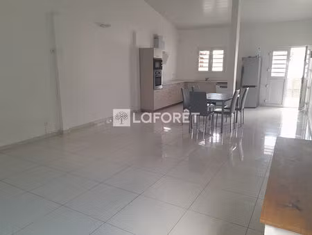a vendre : maison t3 à fort-de-france 92 m²