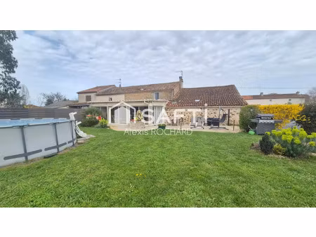 vente maison 7 pièces 194 m² millac (86150)