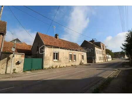 maison de 70 m² à trainel