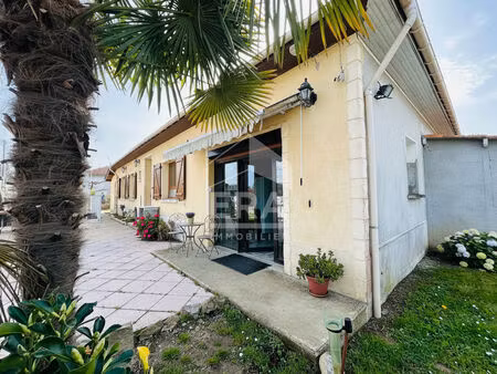 maison à vendre au coeur de madiran  135 m² avec terrain de 670 m²