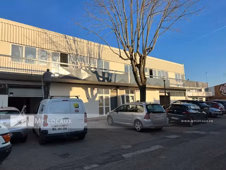 local d'activité - 1 200m² cergy pontoise