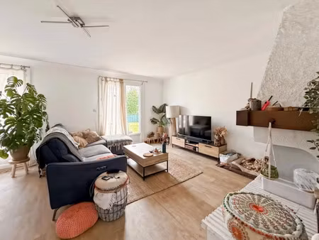 location maison 4 pièces 103 m² à artassenx (40090)  1 040 €