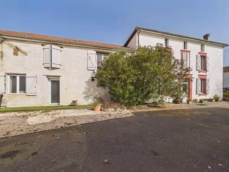 maison de ville à vendre