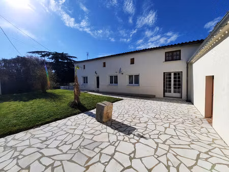 maison burie 4 chambres - 2 garages - jardin
