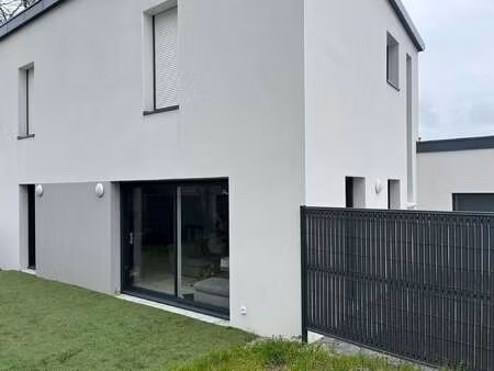 location maison à orvault (44700) : à louer / 120m² orvault