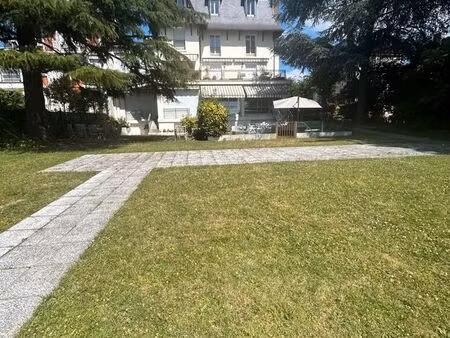 studio à louer 800 euros charges comprises