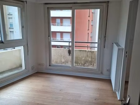 appart. 2 pièces 380 proche des facs