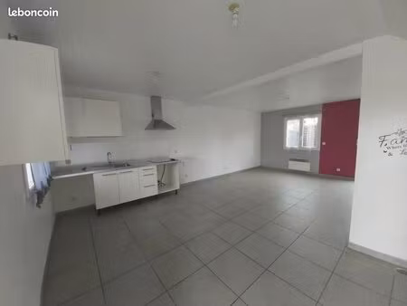 maison 4 pièces 83 m²