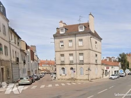 appartement 4 pièces 74 m²