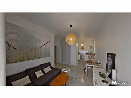 jolie t2 meublé de 47m2-clermont-ferrand